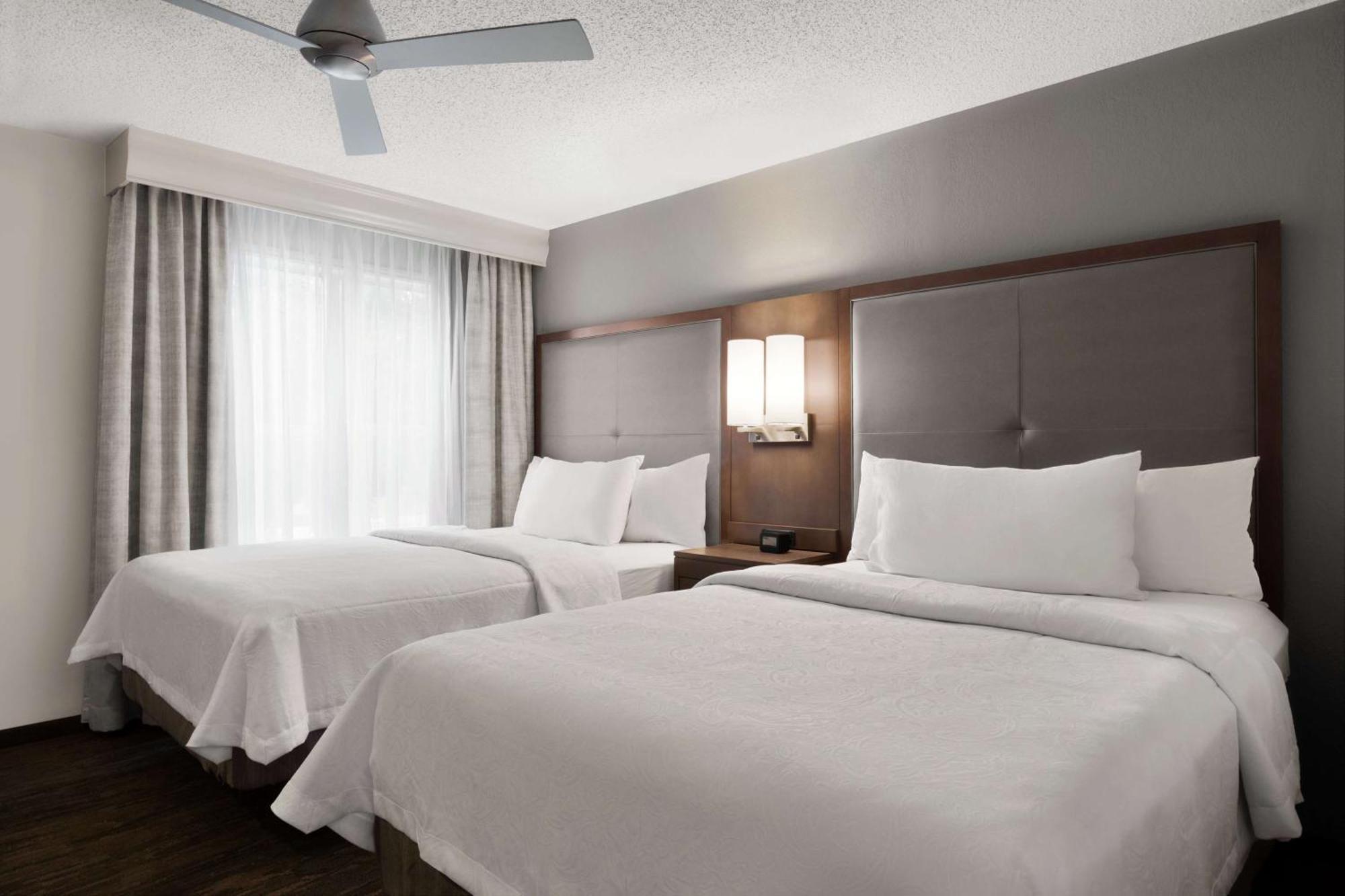 Addison Suites Luaran gambar