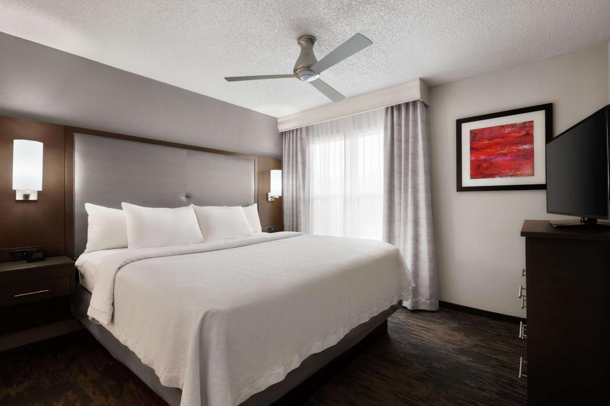 Addison Suites Luaran gambar