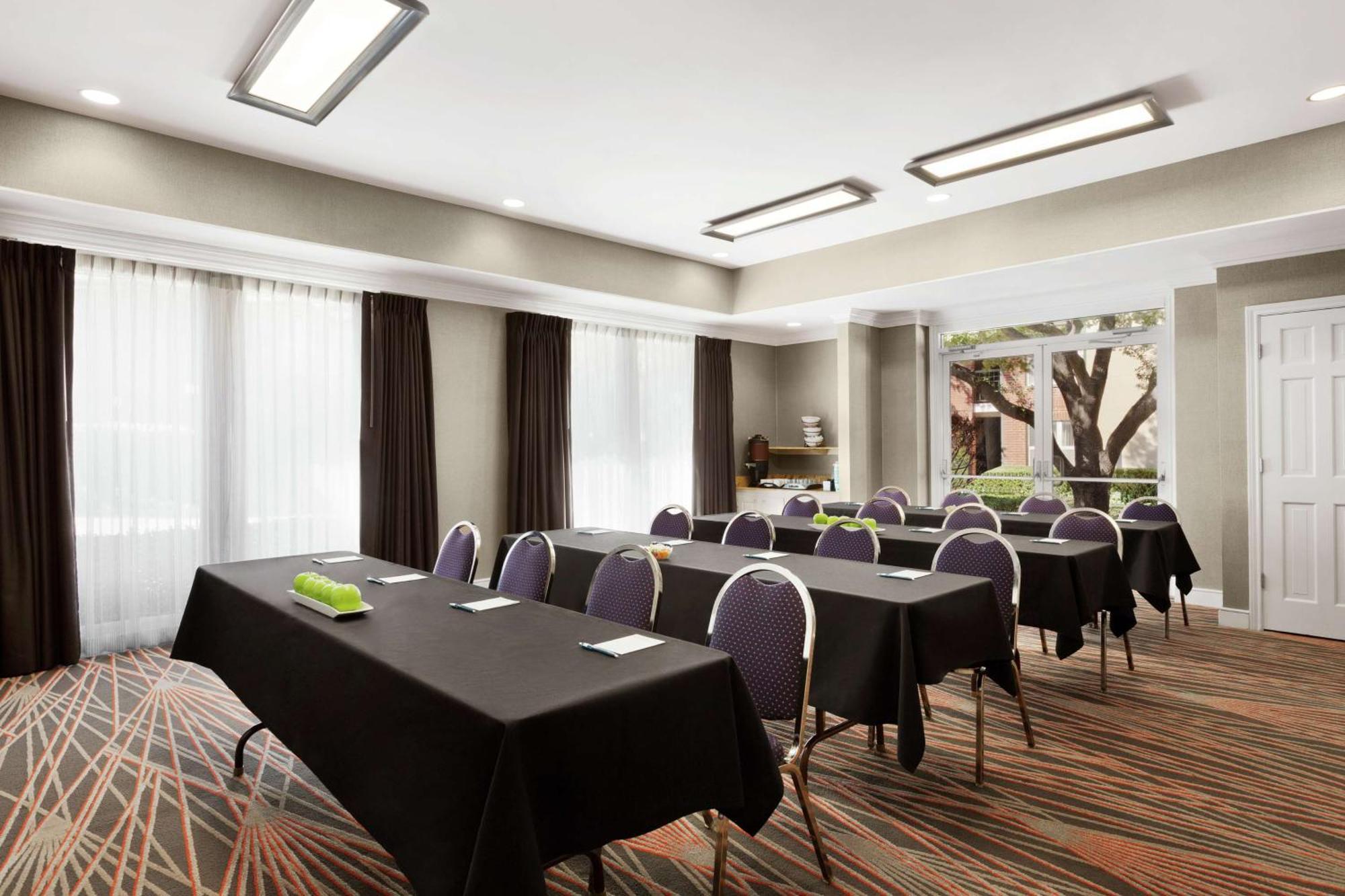 Addison Suites Luaran gambar