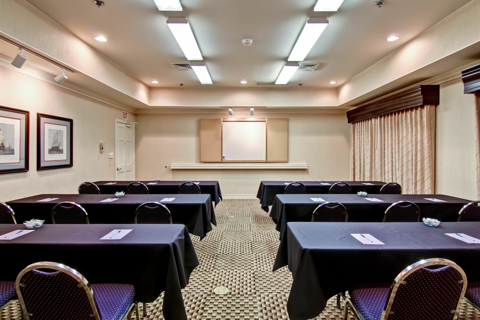 Addison Suites Luaran gambar